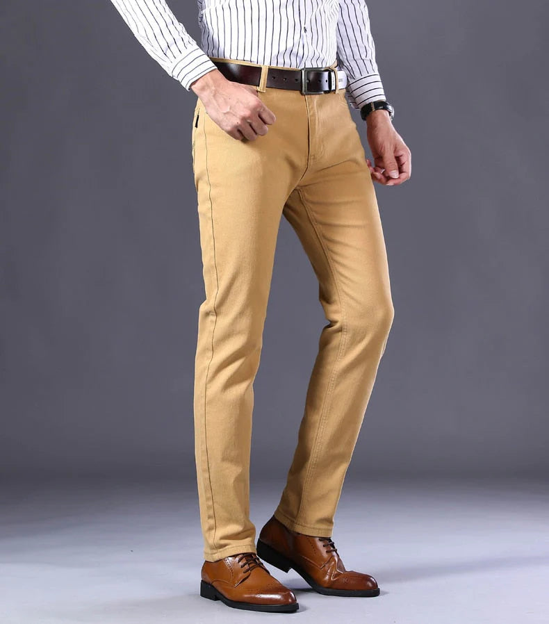 Calça Masculina Chino Slim em Algodão – Casual Premium em Cores Variadas | Naturalmente Elegante